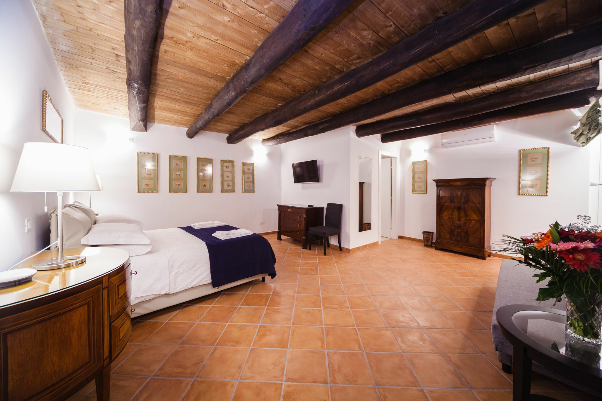 Palazzo Marigliano - &
