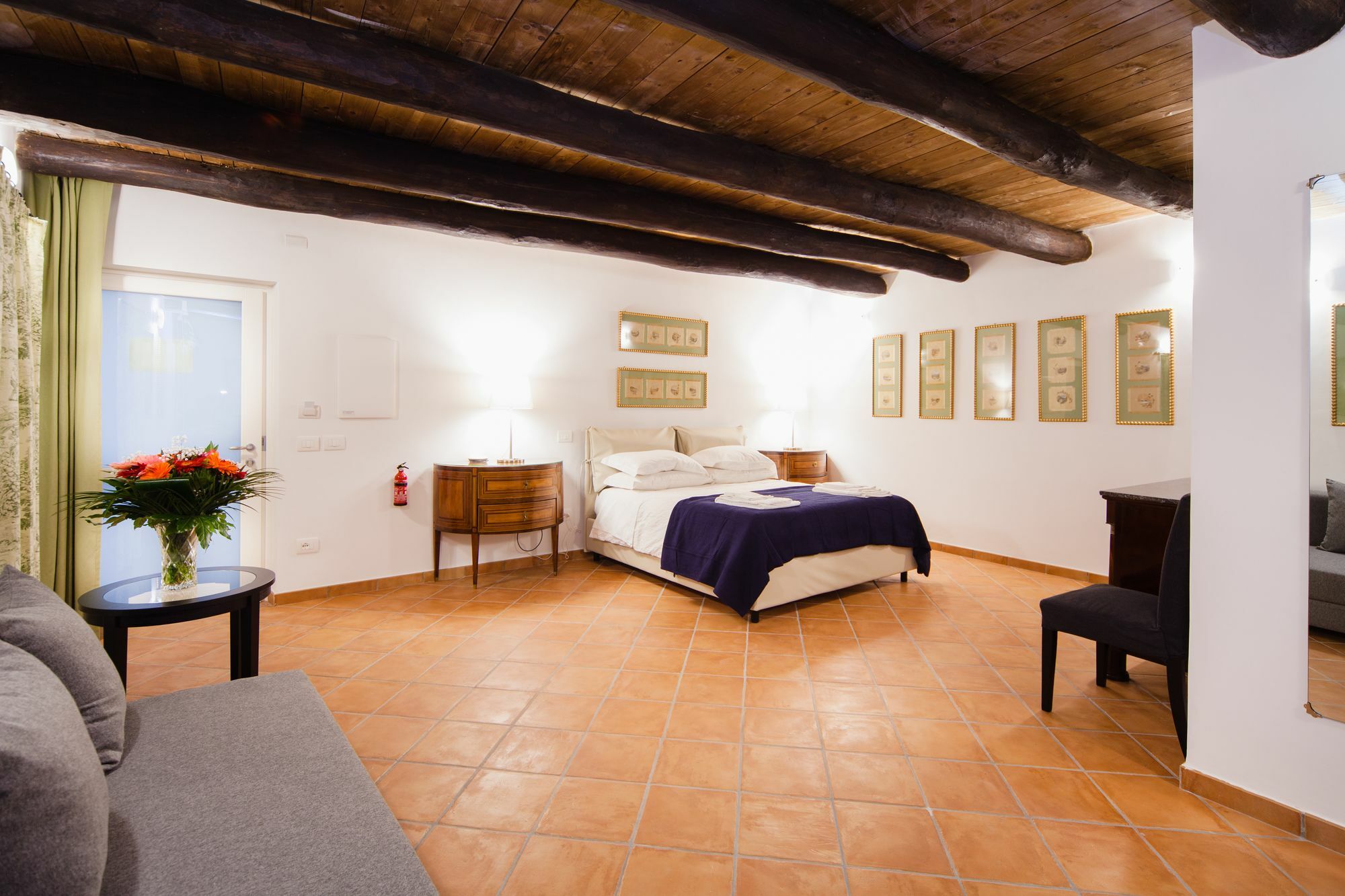 Palazzo Marigliano - & Guest house 5*